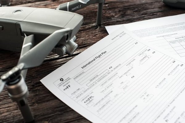 Comment les sociétés de gestion de fonds peuvent-elles naviguer dans les réglementations AIFMD en Europe?