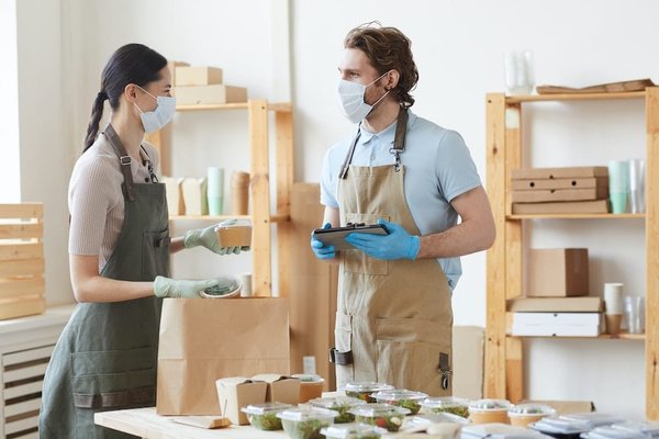 Quelles sont les meilleures techniques pour améliorer le service après-vente dans l'industrie automobile ?